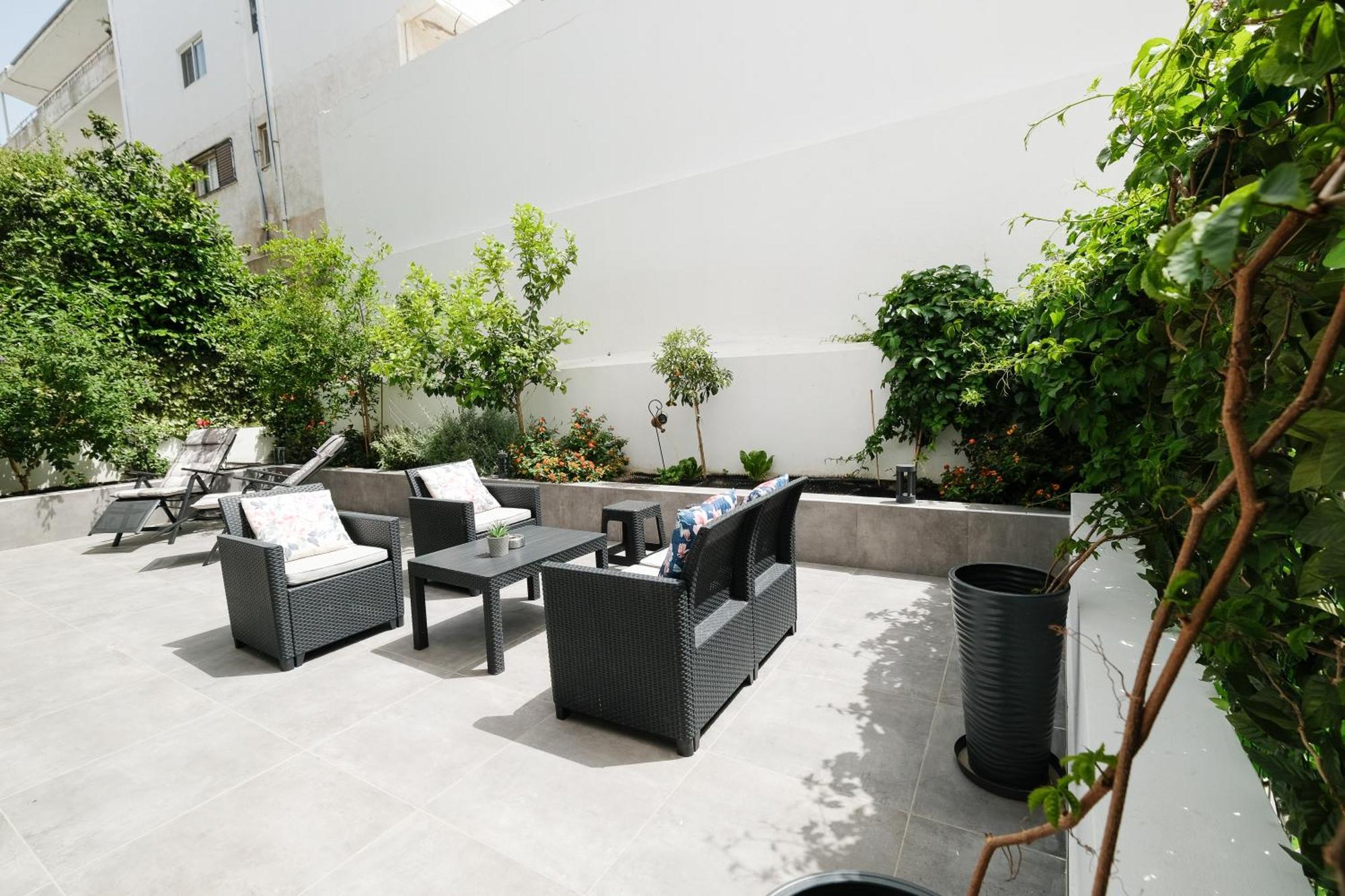 Rhodes Retreat: Modern Comfort In Serene Luxury Rhodes City 外观 照片