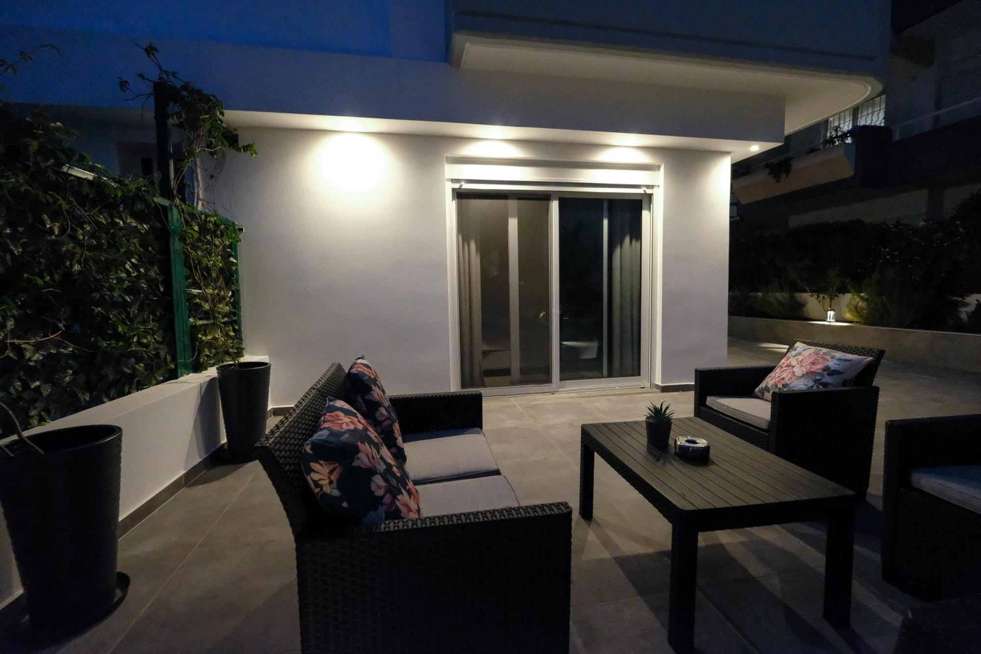 Rhodes Retreat: Modern Comfort In Serene Luxury Rhodes City 外观 照片