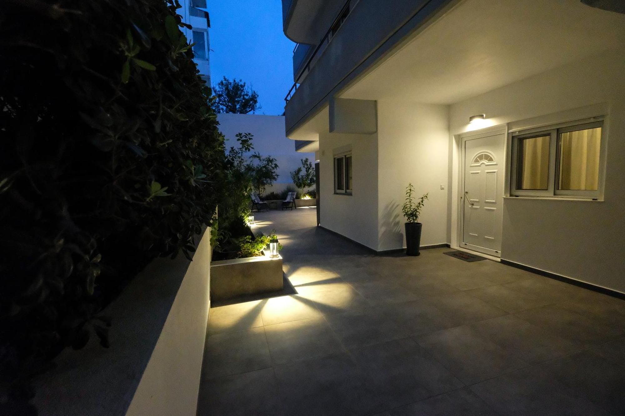 Rhodes Retreat: Modern Comfort In Serene Luxury Rhodes City 外观 照片