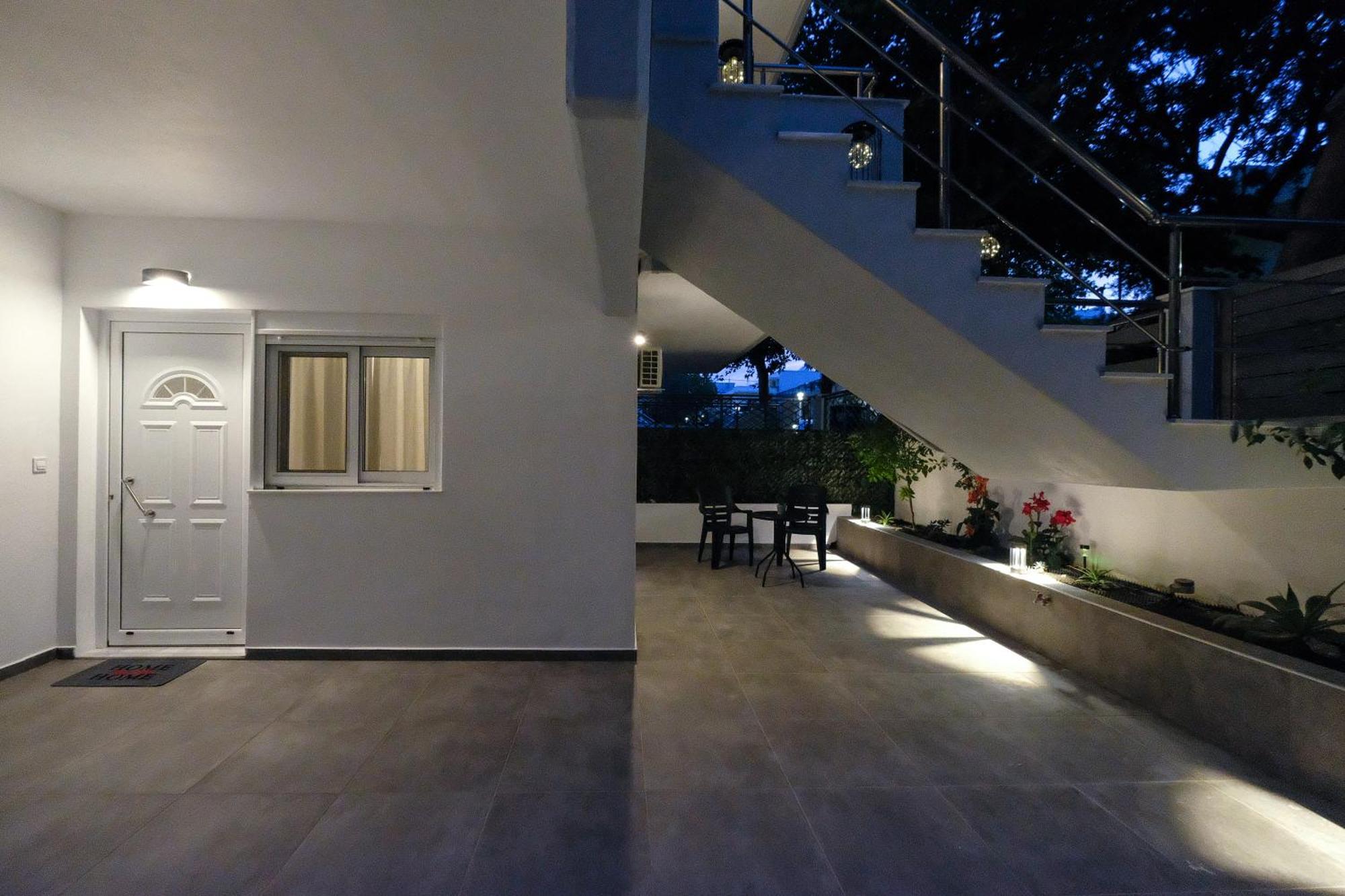 Rhodes Retreat: Modern Comfort In Serene Luxury Rhodes City 外观 照片