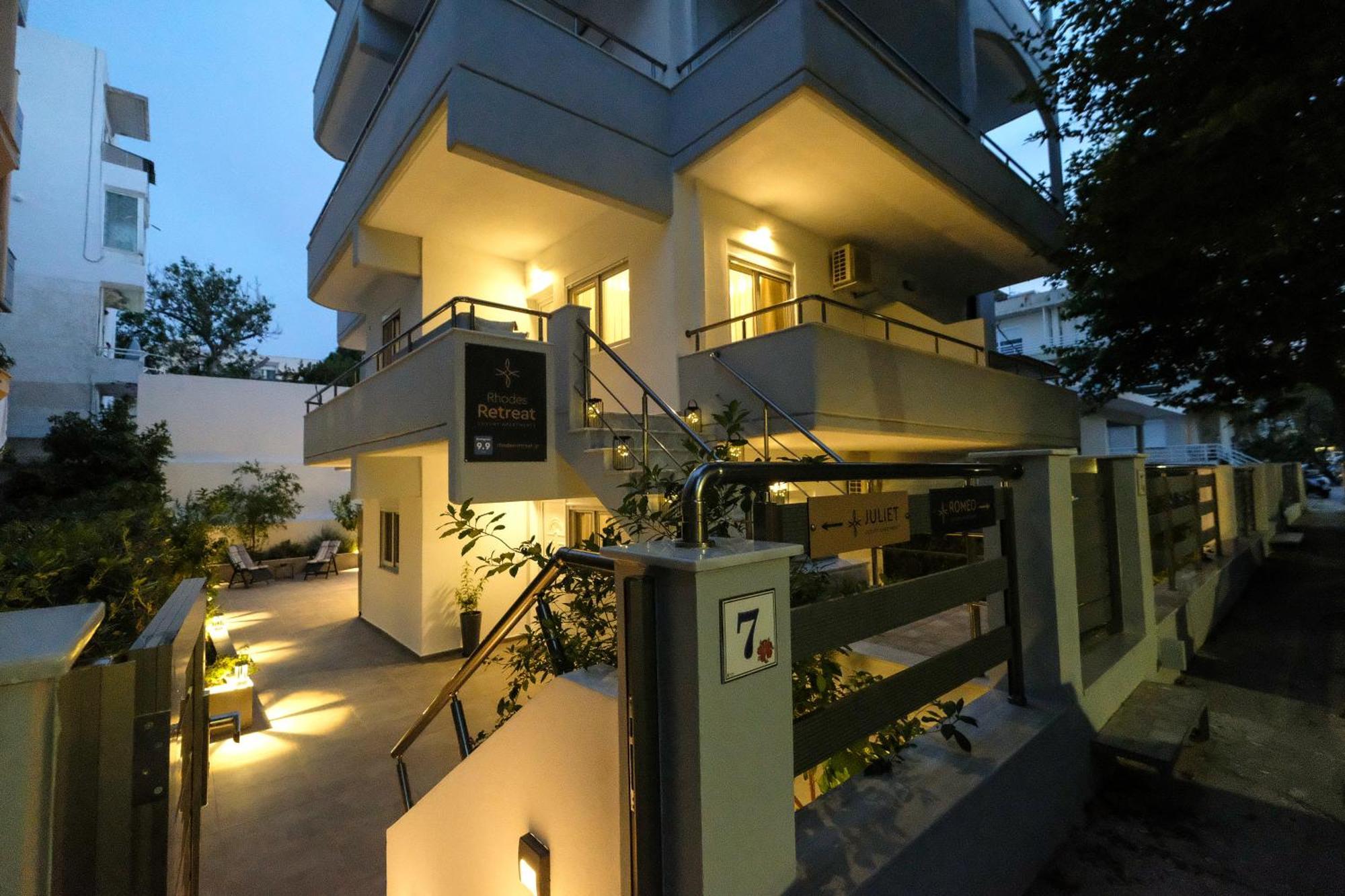 Rhodes Retreat: Modern Comfort In Serene Luxury Rhodes City 外观 照片