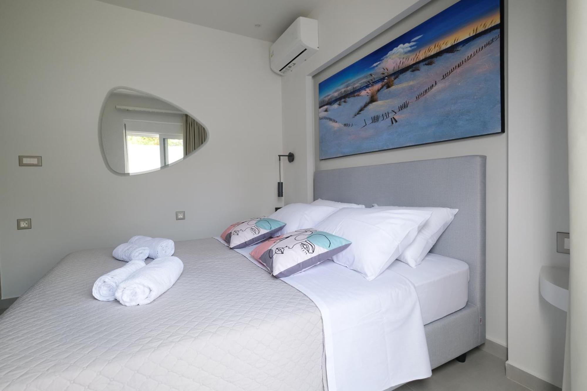 Rhodes Retreat: Modern Comfort In Serene Luxury Rhodes City 外观 照片